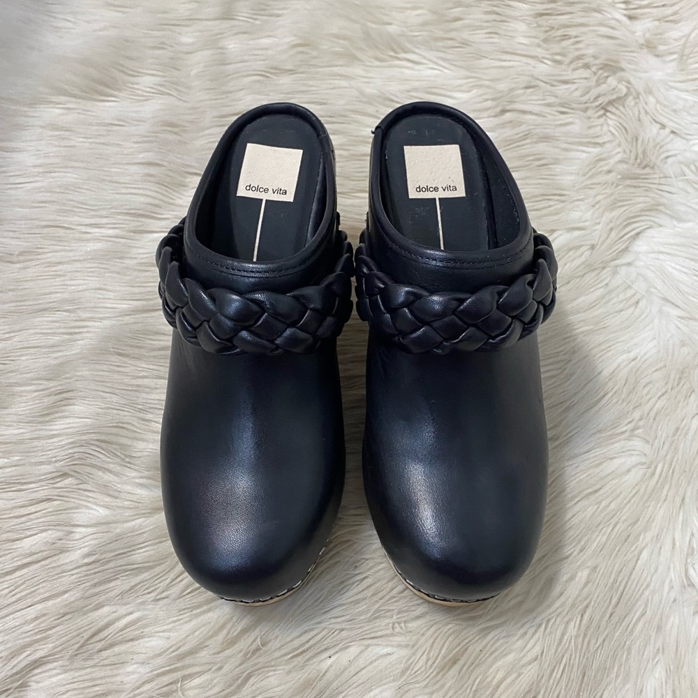 Dolce Vita Black and Tan Mules - Picture 3 of 10
